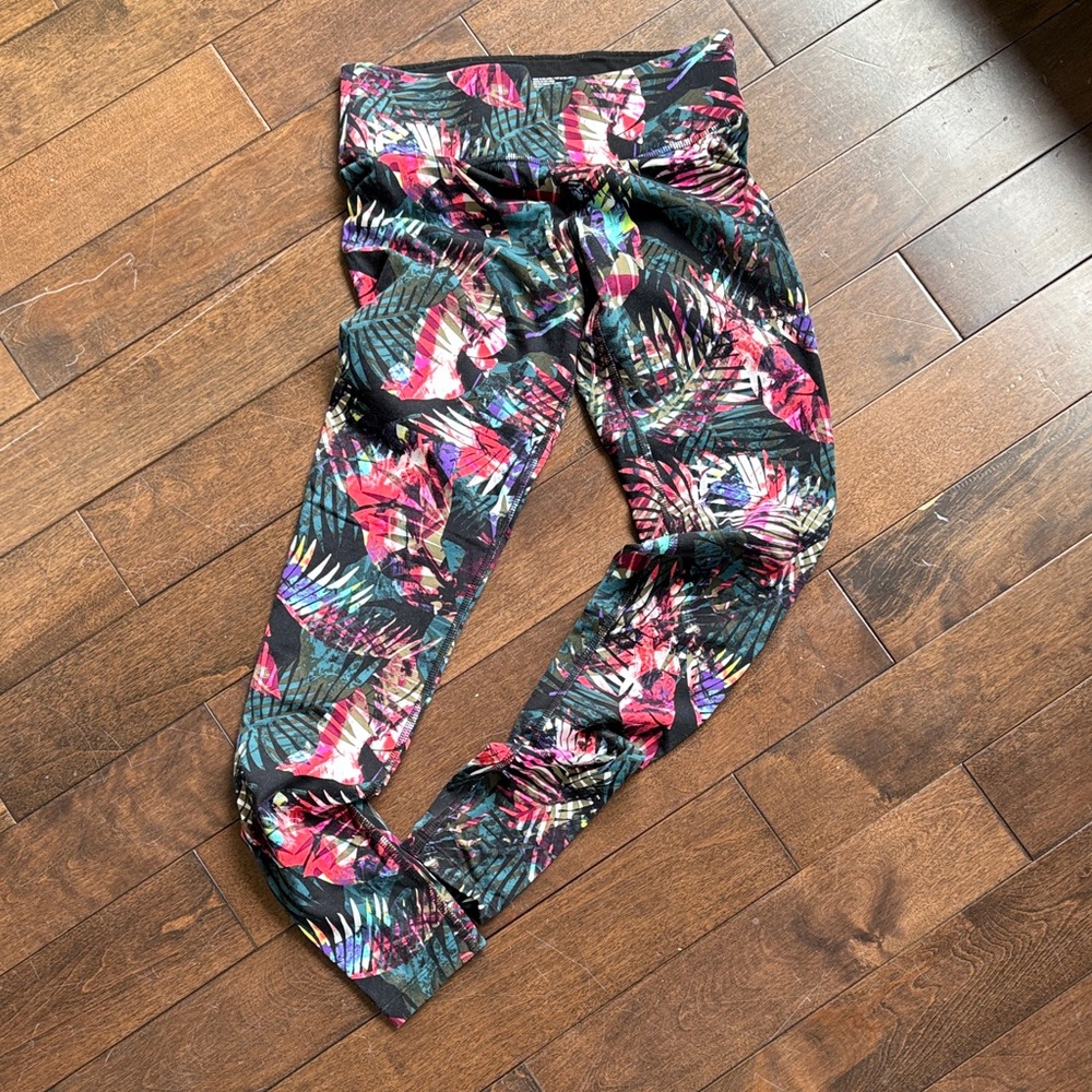 Victoria's Secret Tropical Floral Leggings - Black, Pink, Green size XS